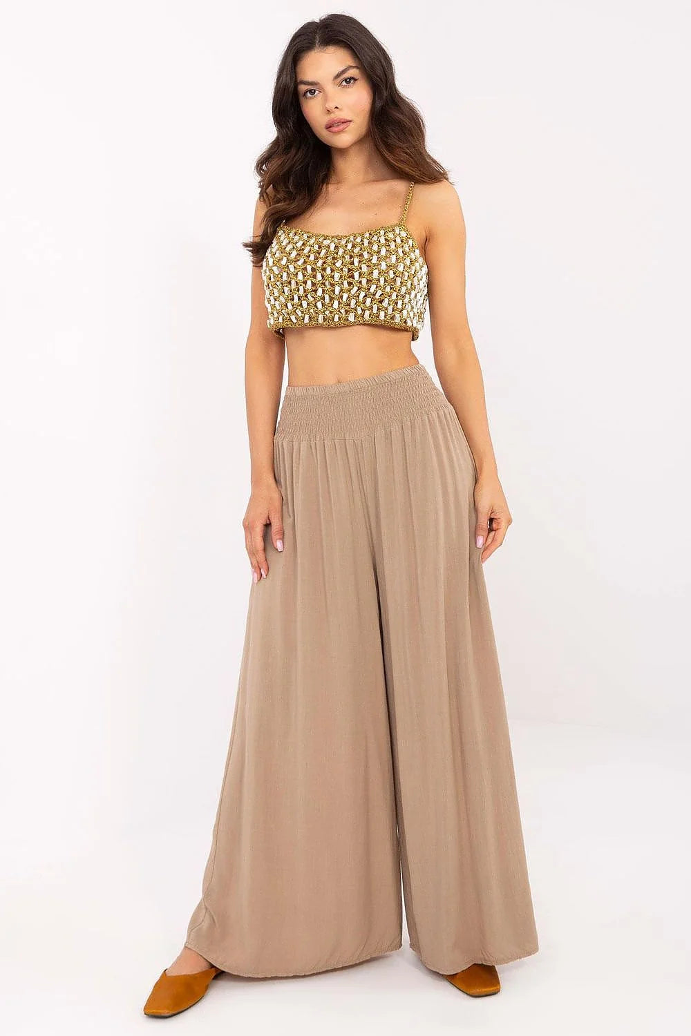 Tenue femme crop top sequins perles palazzo pantalon taille haute beige élégant occasion festive