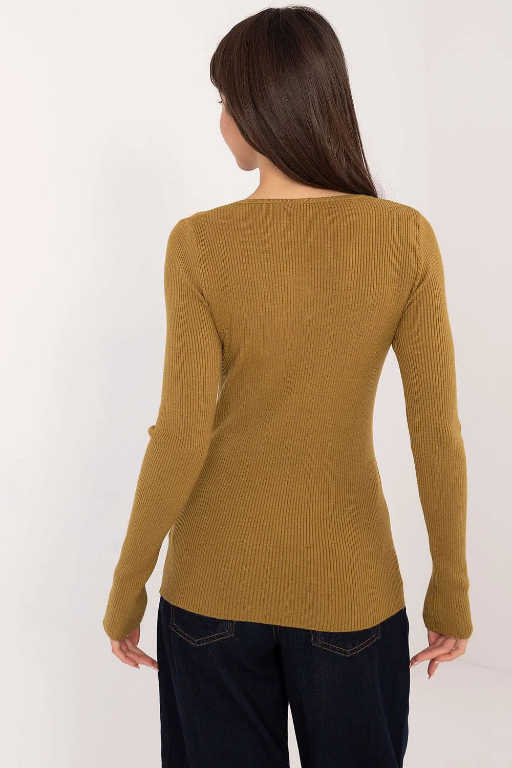 Pull féminin élégant Chandail AT en maille côtelée jaune moutarde, manches longues, boutons décoratifs, style moderne, coupe ajustée pour femme
