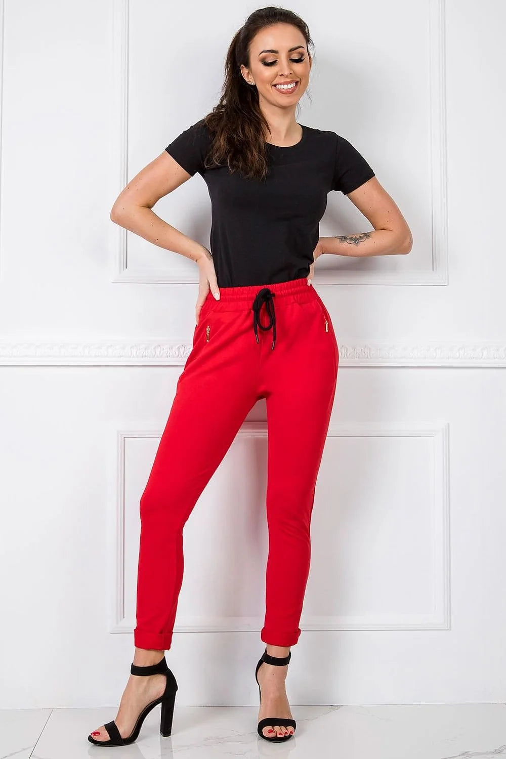 Pantalon survêtement BFG pour femme, coupe fuselée, taille élastiquée, couleur rose pâle, jogging moderne et confortable, athleisure, occasion quotidienne