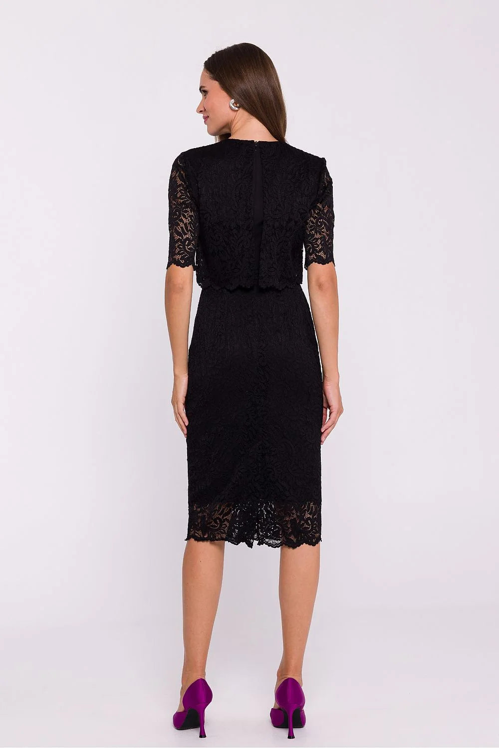 Robe de soirée élégante en dentelle noire ajustée manches courtes dos nu fente dos occasion formelle femme