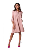 robe chemise BeWear casual chic évasée fluide manches trois quarts rose poudré tissu léger court poches boutonnage col revers intemporelle