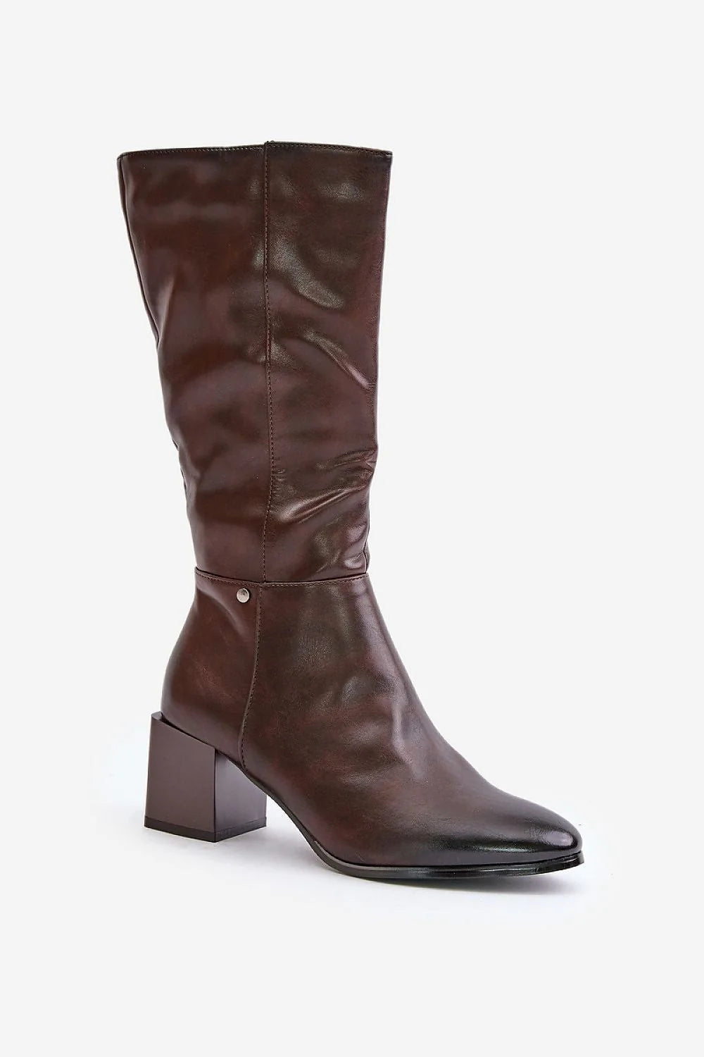 Bottes talons femme éco cuir lisse marron foncé mi-mollet zip latéral rivet métal style moderne automne hiver confortables