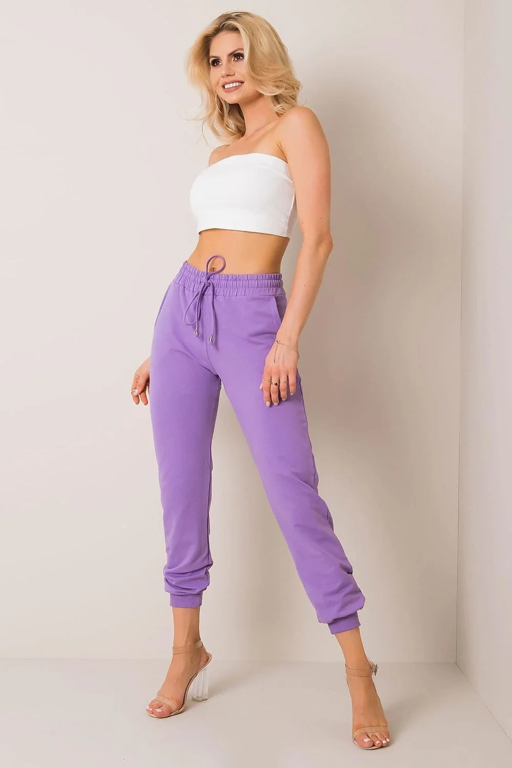 pantalon jogger femme slim beige camel molleton doux respirant taille mihaute elastique cordon coulissant poignets bordscotes poches metalliques