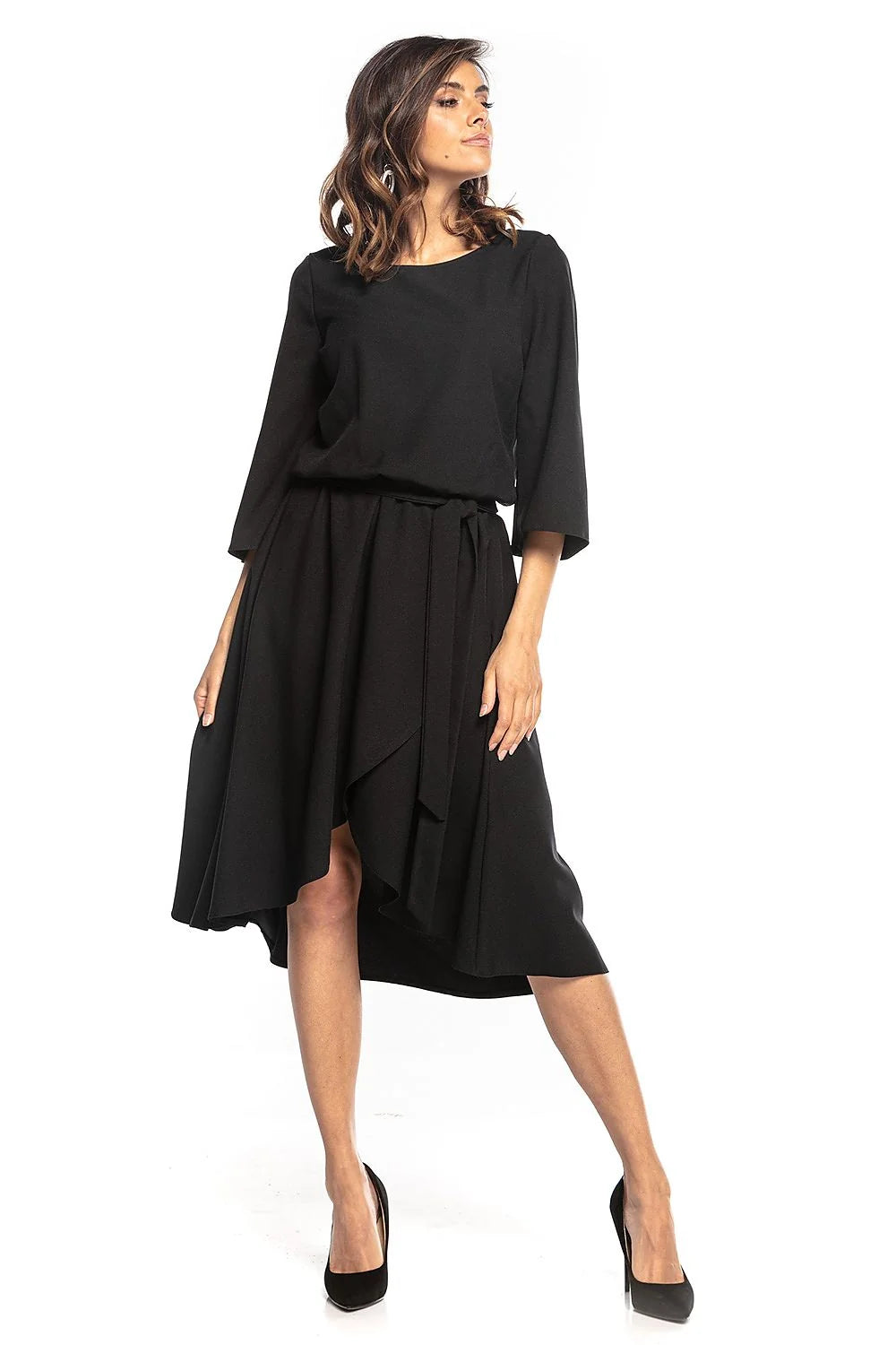 Robe élégante noire en polyester asymétrique pour femme avec ceinture à nouer manches 3/4