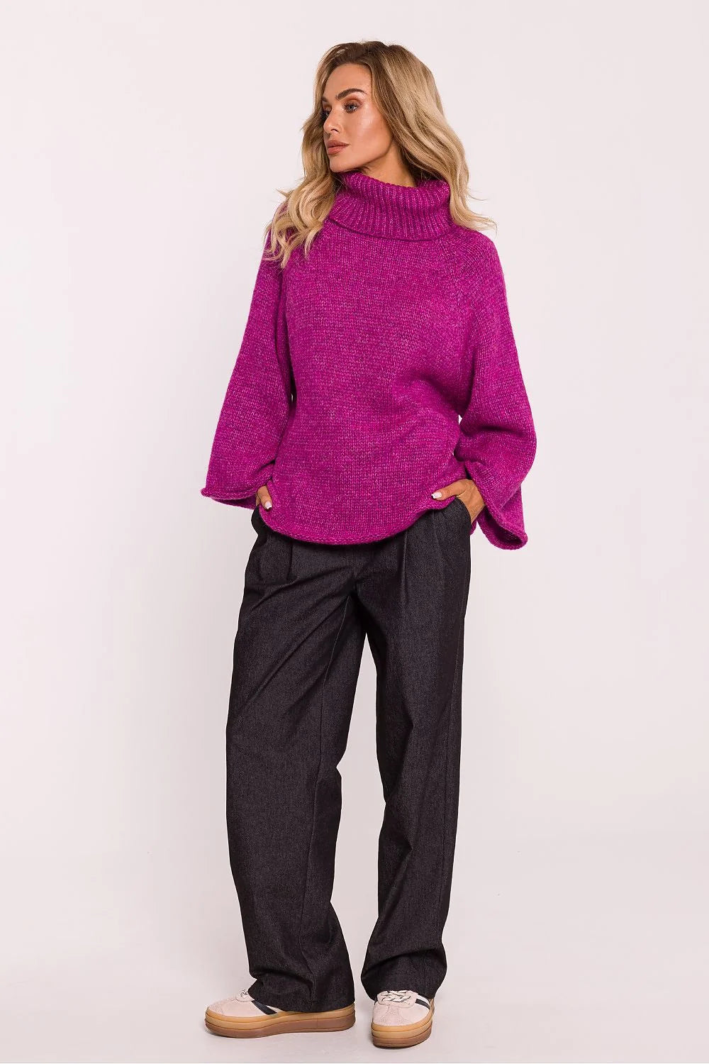 Pull à col roulé femme maille épaisse violet vibrant oversize manches longues coupe ample automne-hiver confort style moderne Poland polyacrylonitrile polyester laine
