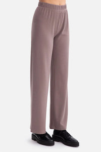 pantalon femme maille côtelée 250g doux extensible confortable taille élastique coupe décontractée ample jambe droite évasée longueur sol
