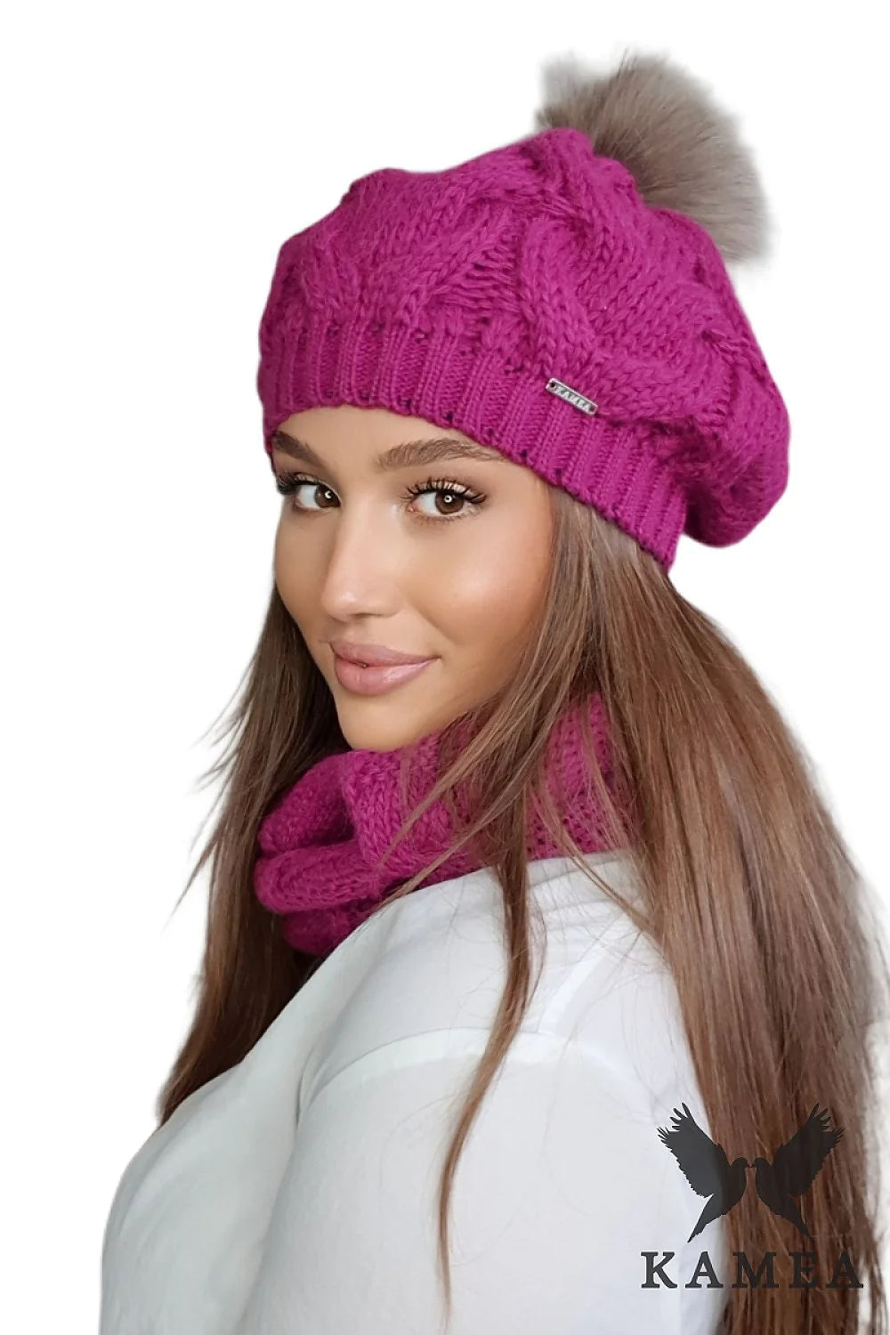 Ensemble Kamea beret écharpe femme rose fuchsia laine haute qualité hiver automne style élégant moderne pompon fourrure accessoire mode