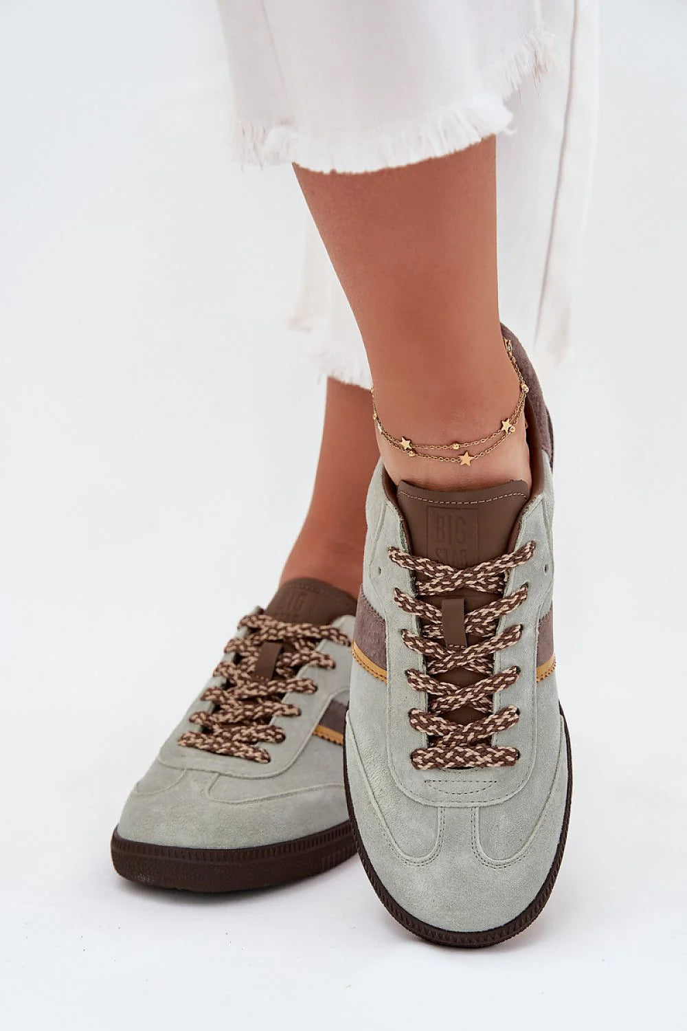 baskets basses femme Big Star daim suédé naturel confort exceptionnel semelle intérieure HI POLY SYSTEM recyclée respirante amortissante durable résistante