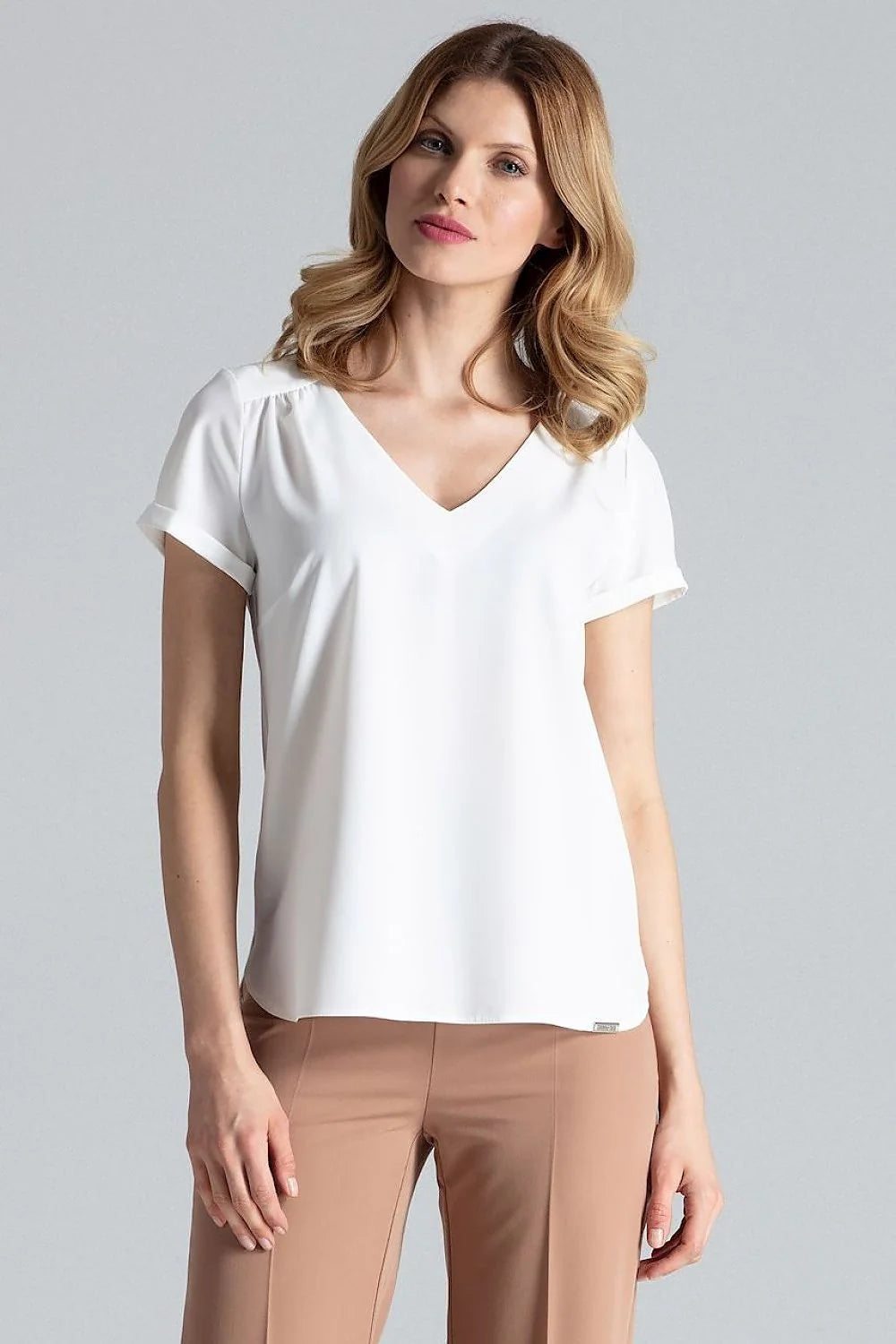 Chemisier Figl en polyester et élasthanne manches courtes col en V motifs floraux et animaliers beige marron noir femme
