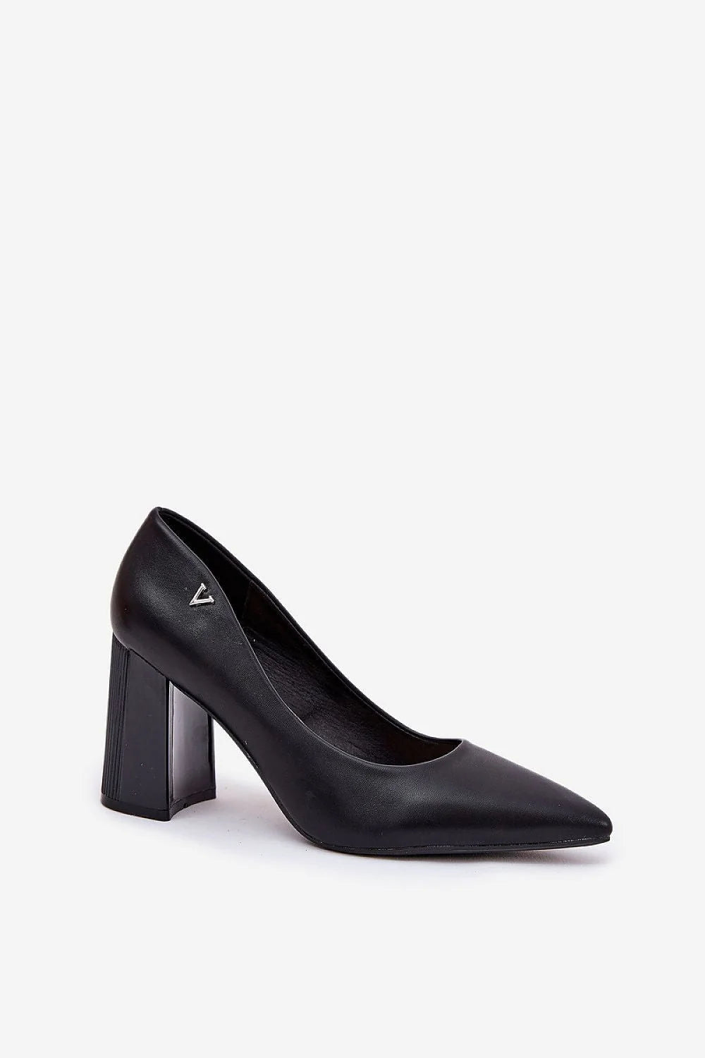 Escarpins talon carré haut simili cuir noir bout pointu détails métalliques élégance femme occasion spéciale Vinceza