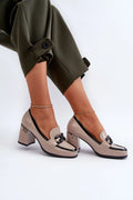 Chaussures basses à talons step in style mocassins élégants cuir écologique beige noir femmes coupe classique occasion多种