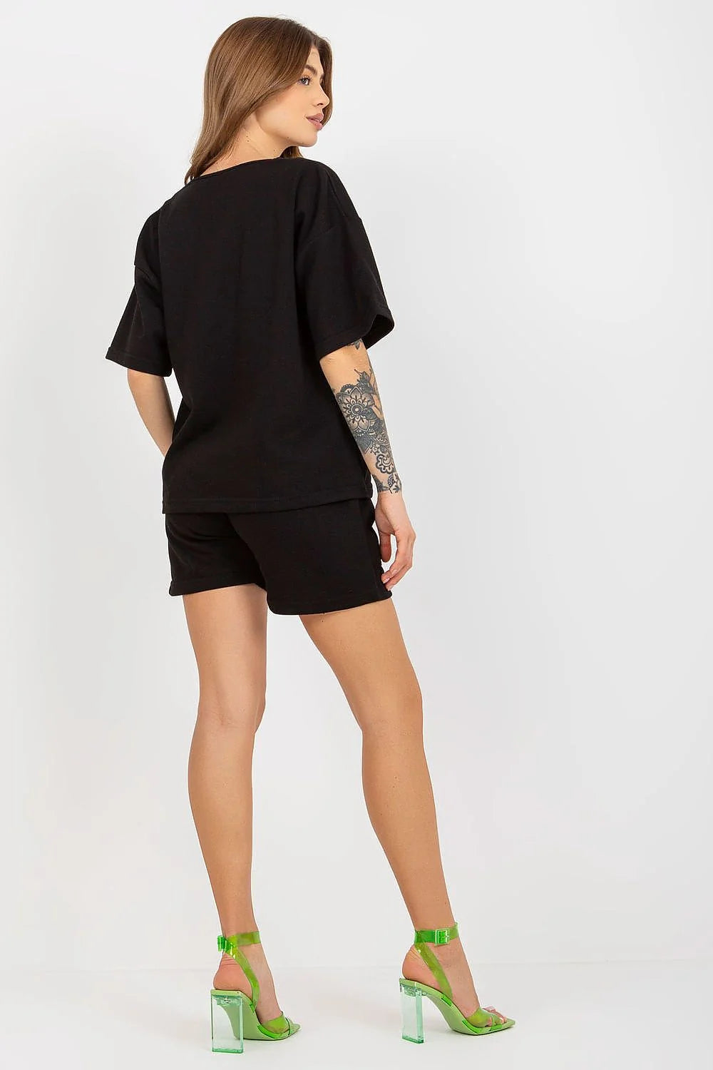 Ensemble sportif féminin décontracté blanc col V manches courtes short cordon poches latérales coton polyester respirant
