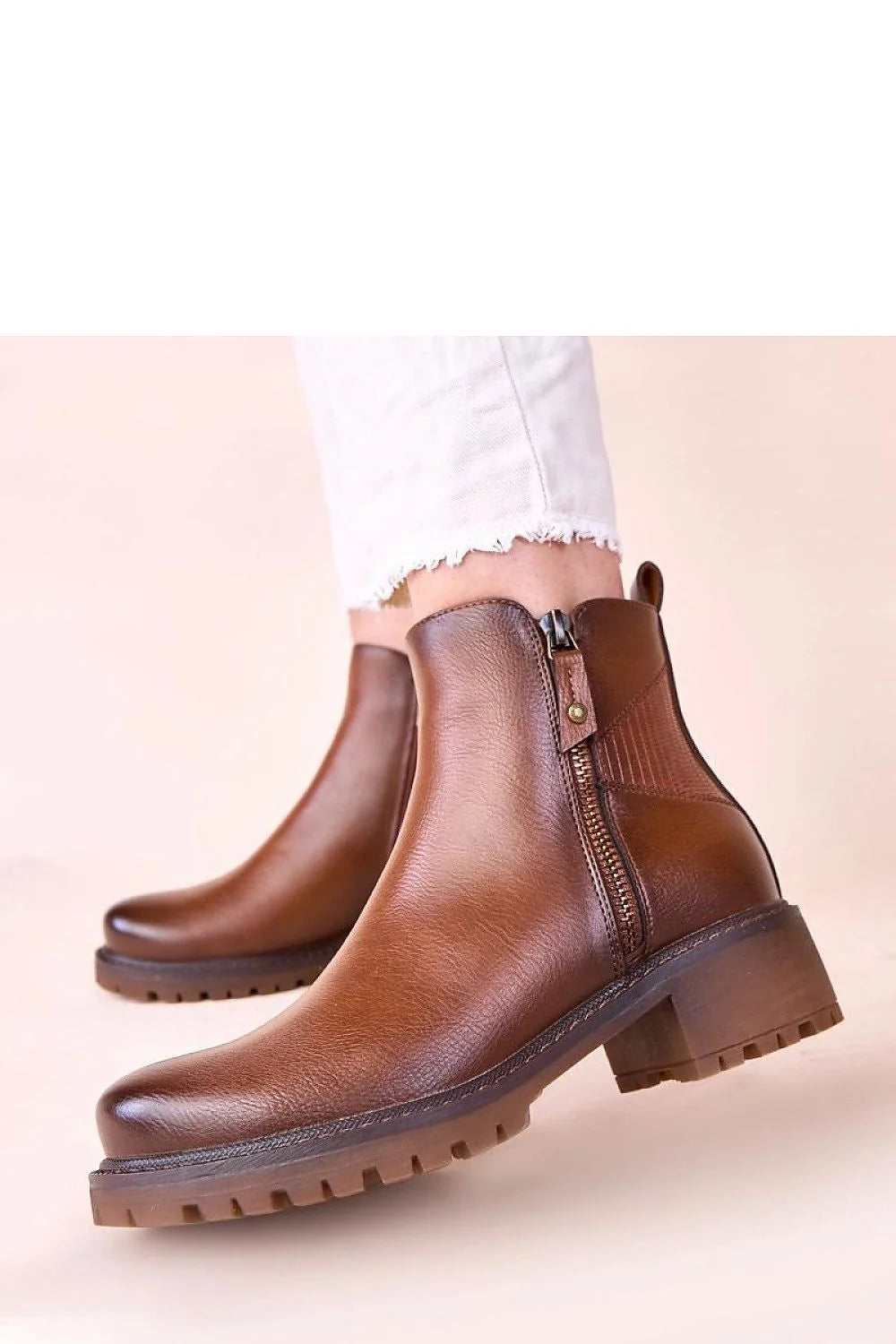 bottines marron cognac talon subtil bloc moyen semelle crantée antidérapante cuir grainé synthétique confort quotidien cheville fermeture éclair décorative Gemre