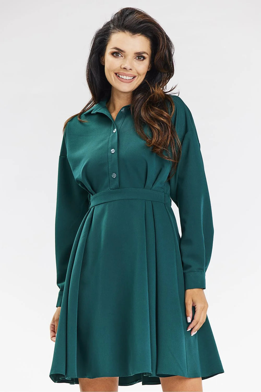 Robe chemisier couleur vert foncé style élégant coupe évasée manches longues ceinture intégrée femme occasion versatile