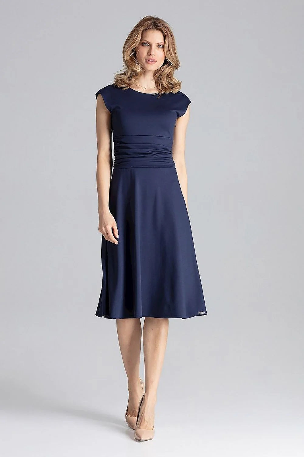 Robe élégante en polyester rose coupe évasée manches courtes pour occasions formelles et bureau