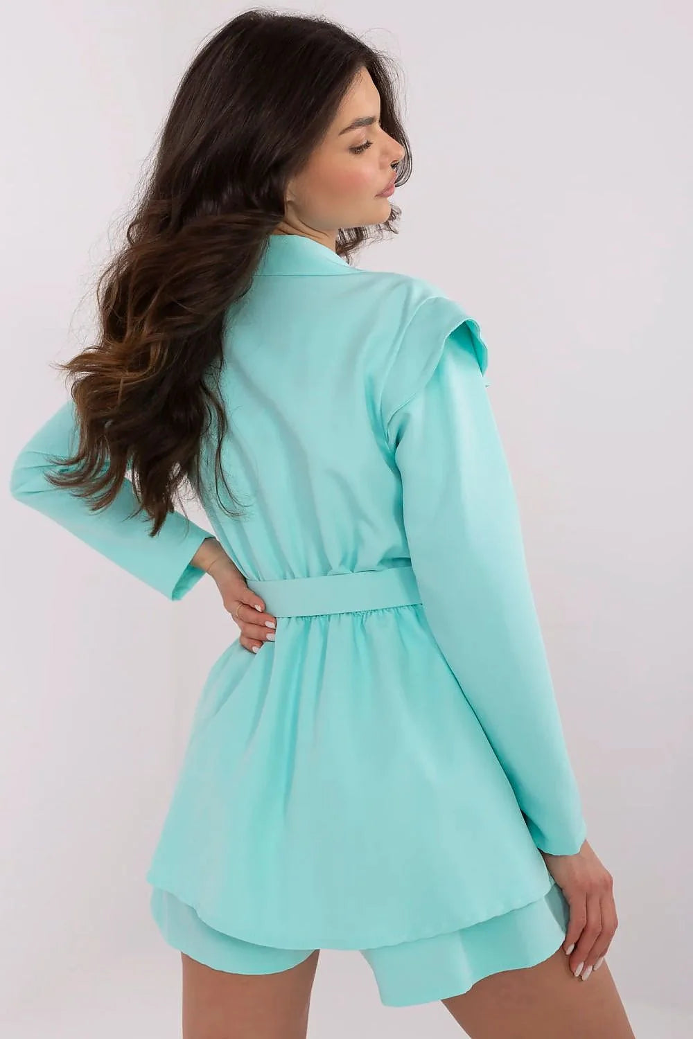 Combinaison Italy Moda pour femme en turquoise veste cintrée short court coupe élégante occasion semi-formelle
