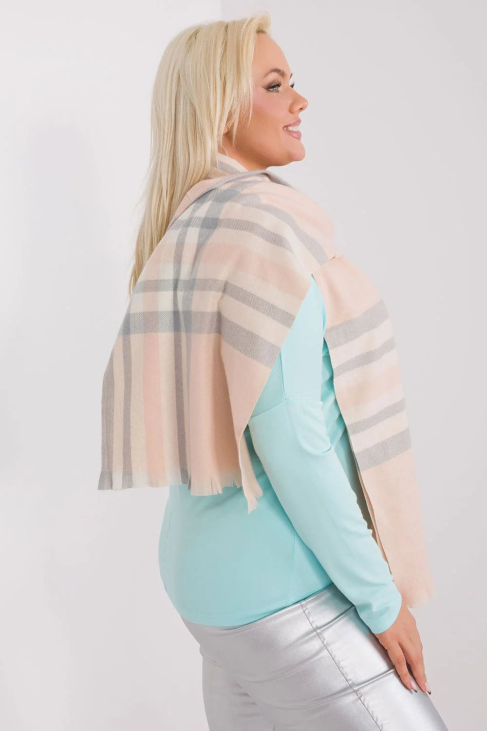 Écharpe longue pour femme en carreaux colorés doux et élégant, idéale pour automne/hiver, polyvalente et confortable