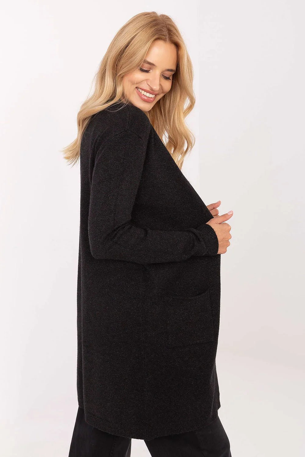 cardigan long femme gilet ouvert mi cuisses maille tricotée noir col châle manches longues poches plaquées côtelés