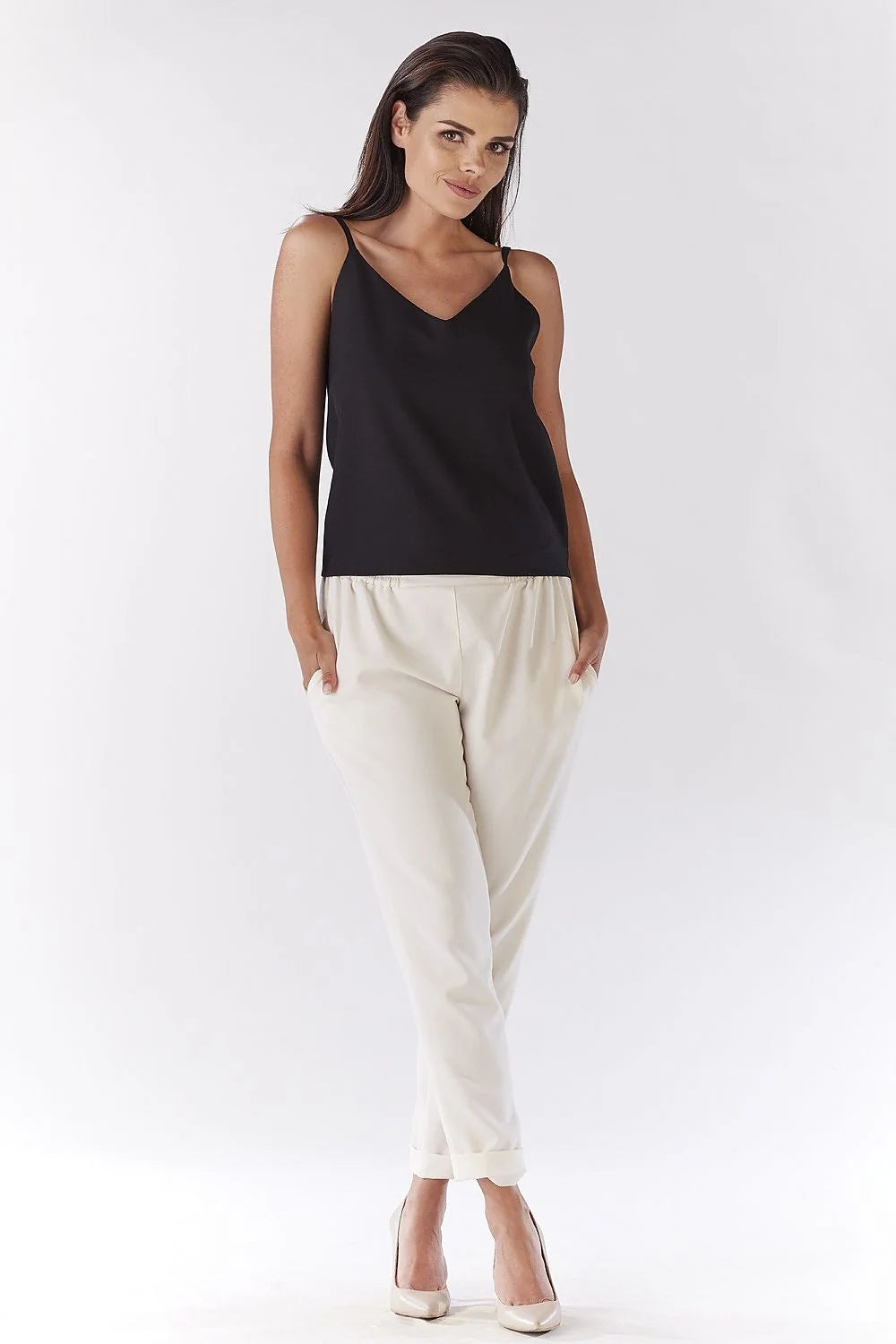 femme pantalon awama coton polyester taille élastique coupe droite fluide respirant écru poches latérales ourlets retroussés jambe fuselée minimaliste chic