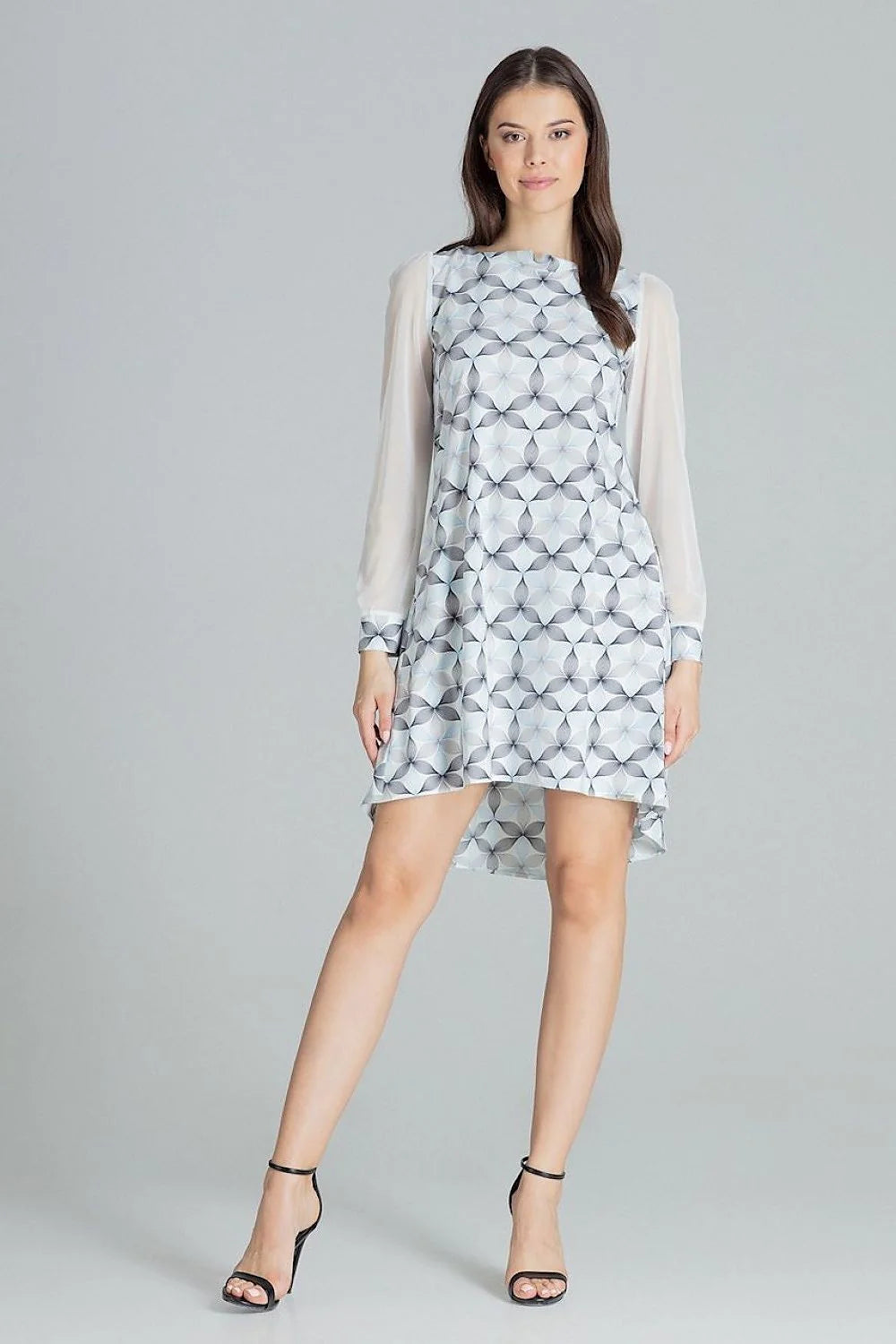 robe cocktail asymétrique maille transparente manches longues motifs géométriques trapèze évasée courte doublée satinée multicolore bleu gris encolure ronde