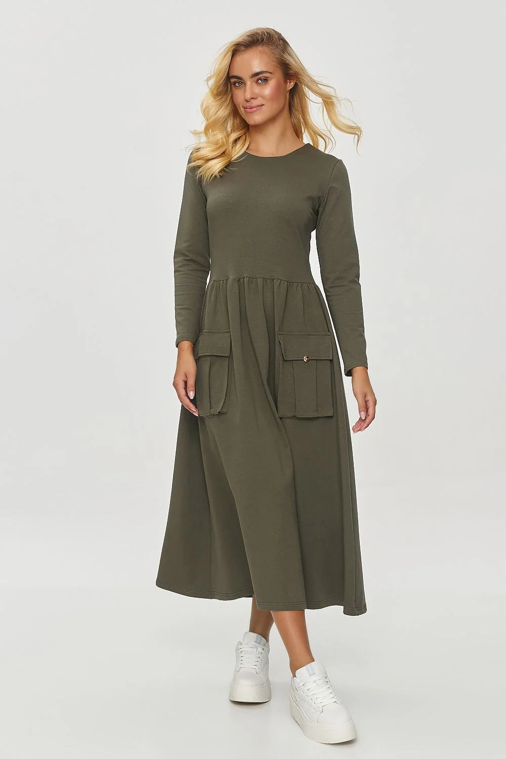 Robe de jour Makadamia longueur midi manches longues encolure ronde taille ajustable matériau doux femme