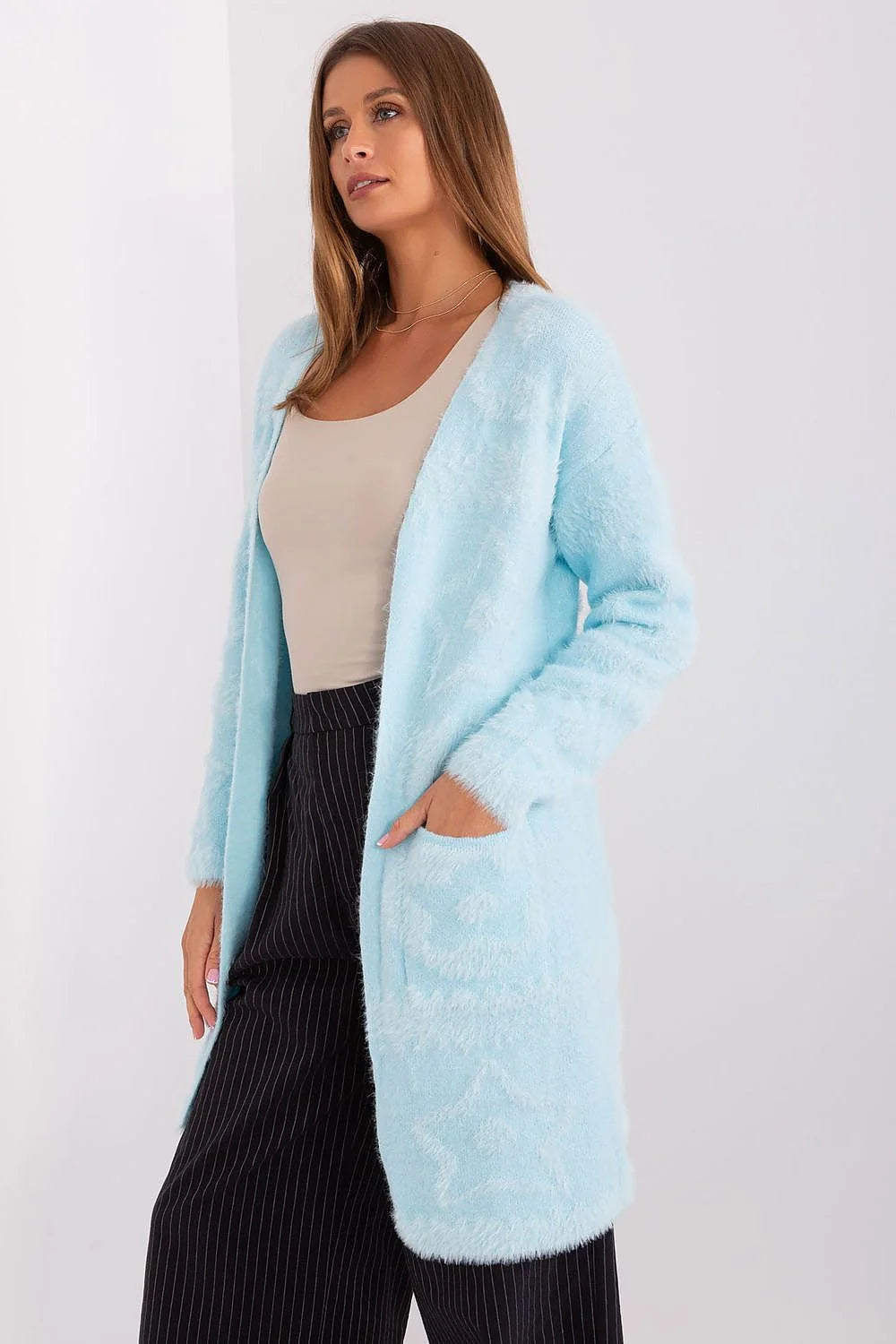 Cardigan long pour femme en matière douce style décontracté couleur bleu pastel sans boutons coupe ample manches longues poches plaquées