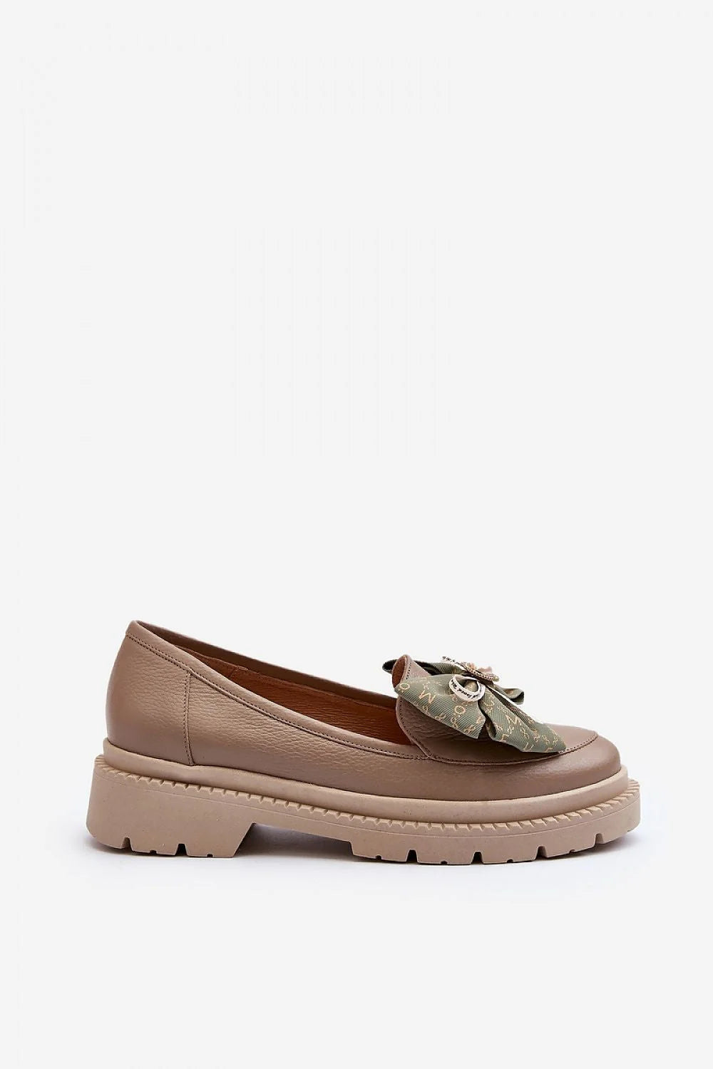 Mocassins pour femme en cuir naturel avec nœud décoratif, talon plat, bout arrondi, semelle intérieure en cuir souple, hauteur de tige 6 cm, talon 3.5 cm, plateforme 2.5 cm