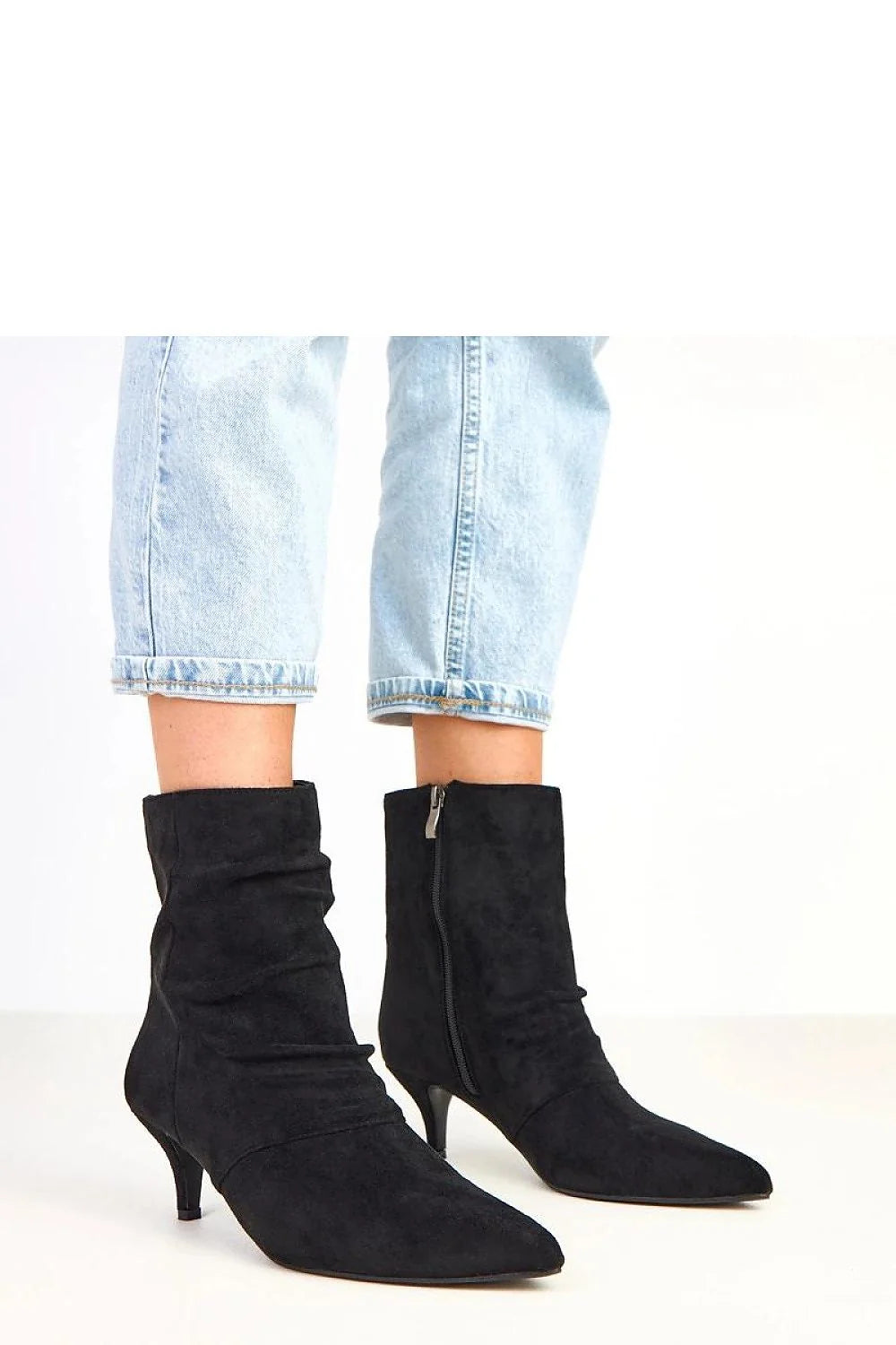 bottines femme cuir suédé écologique bout pointu élancé talon aiguille six centimètres tige froncée cheville doublure tissu confortable