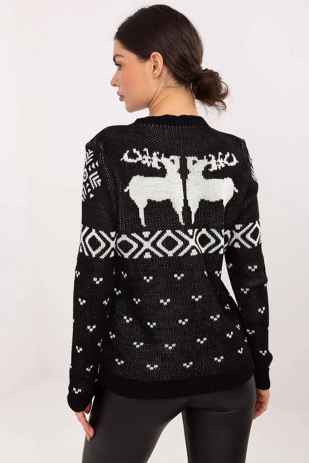 pull femme maille jacquard noir blanc motif Noël scandi col rond manches longues rennes oversize côtelé épais chaud festif confortable