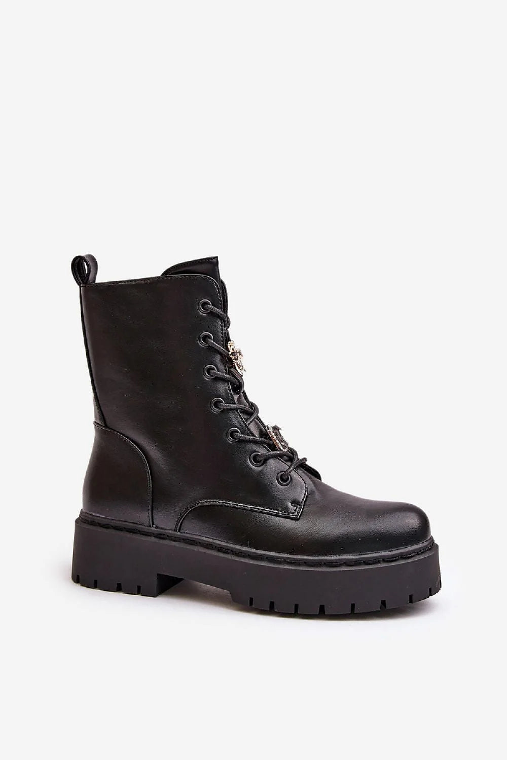 Bottines femmes modernes robustes design utilitaire cuir synthétique lisse résistant fermeture éclair latérale lacets métalliques détails pendentifs abeilles pierres semelle caoutchouc noir crantée amorti confortable usage quotidien