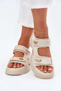 sandales femme athleisure beige creme plateforme moyenne semelle EVA amortissante brides velcro boucles dorees rembourrees maintien confortable cuir vegan