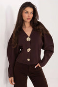 cardigan femme court maille fine marron chocolat col V profond manches bouffantes structurées boutons bijoux dorés sculptés côtelés