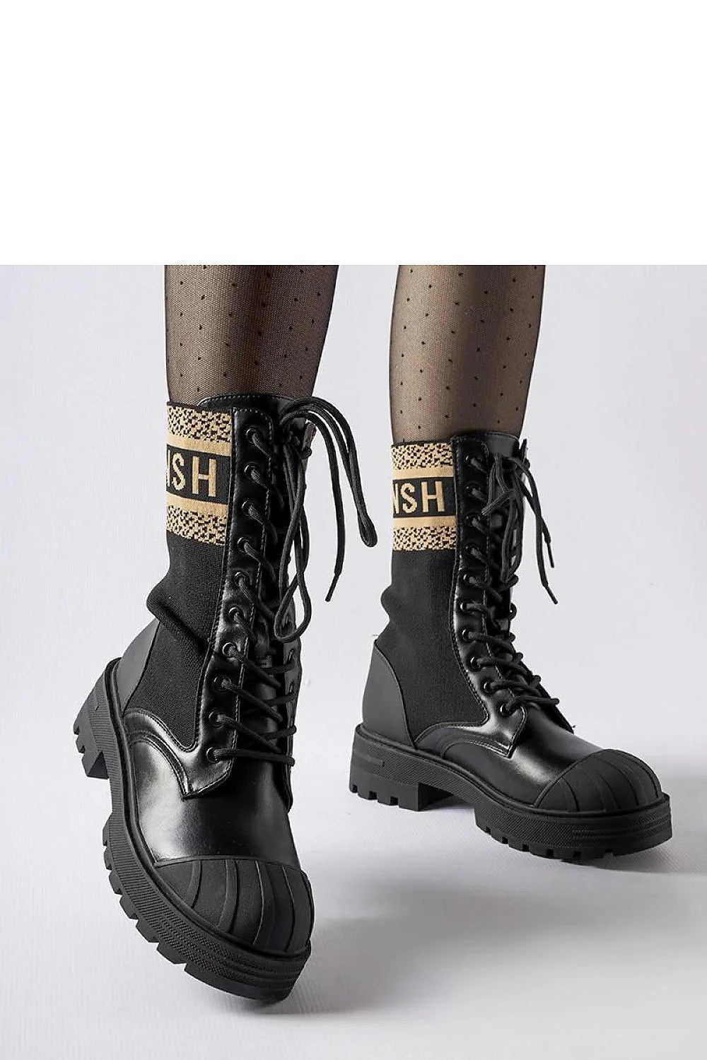 Bottes militaires féminines en cuir et tissu noir beige motifs chevrons semelle épaisse laces ajustables tallage confortable