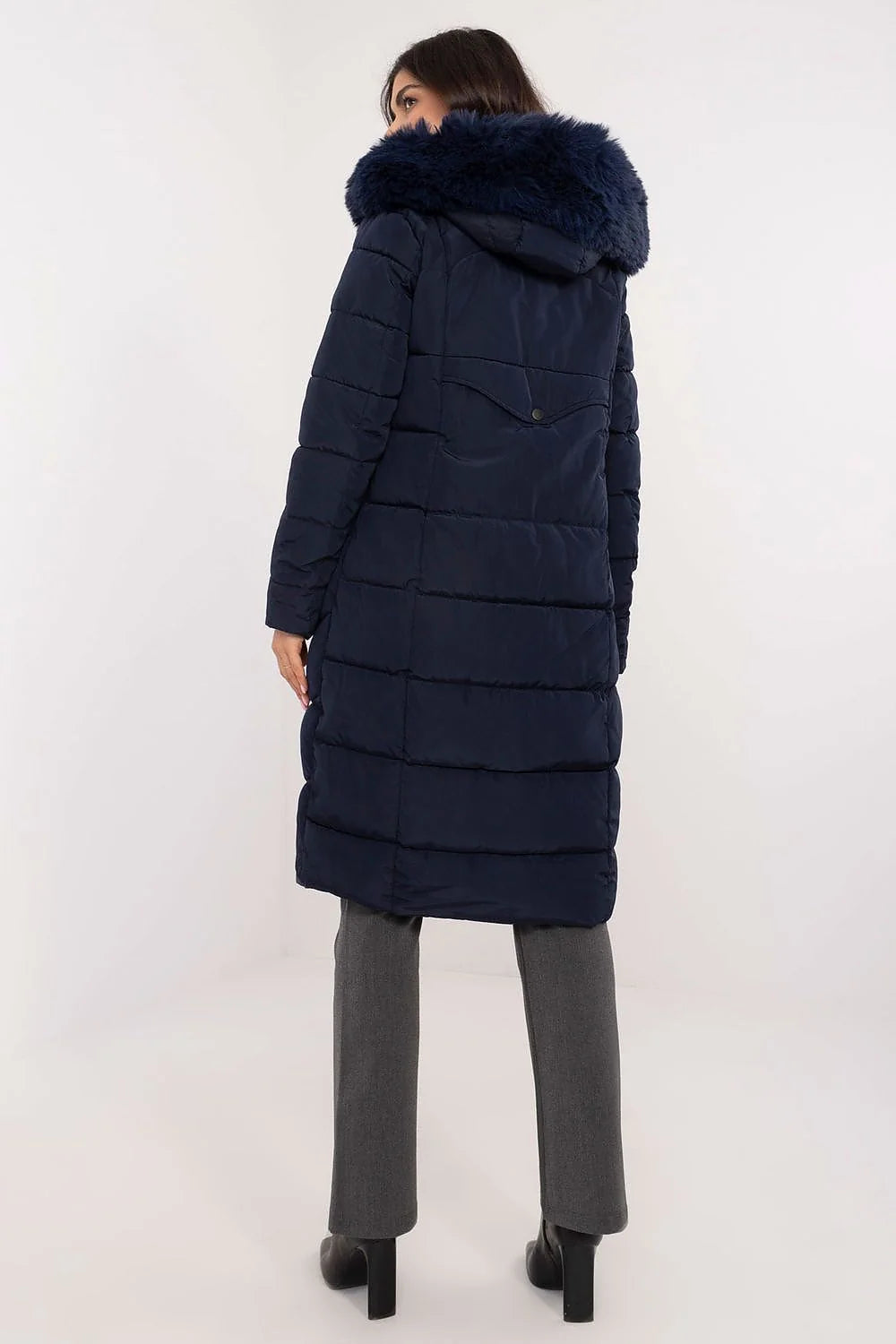 manteau hiver long femme polyester haute qualité doublure synthétique rembourrage isolant capuche fausse fourrure poches zippées coupe droite coutures diagonales