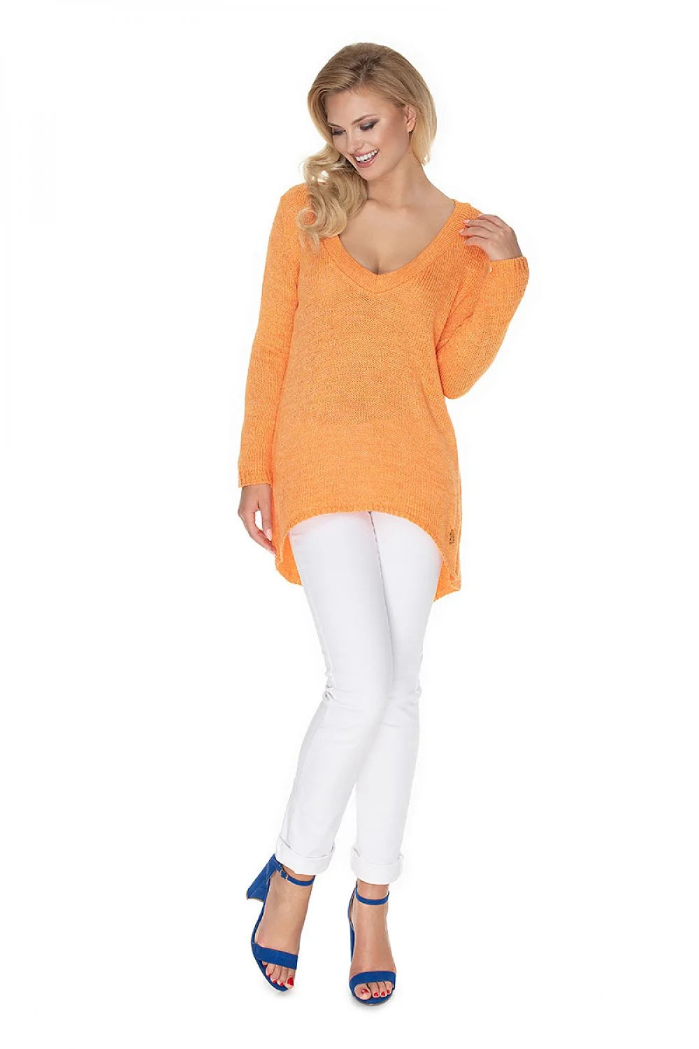 pull femme rose fuchsia tricoté maille fine oversize col V manches longues coupe ample ourlet asymétrique plongeant doux respirant viscose