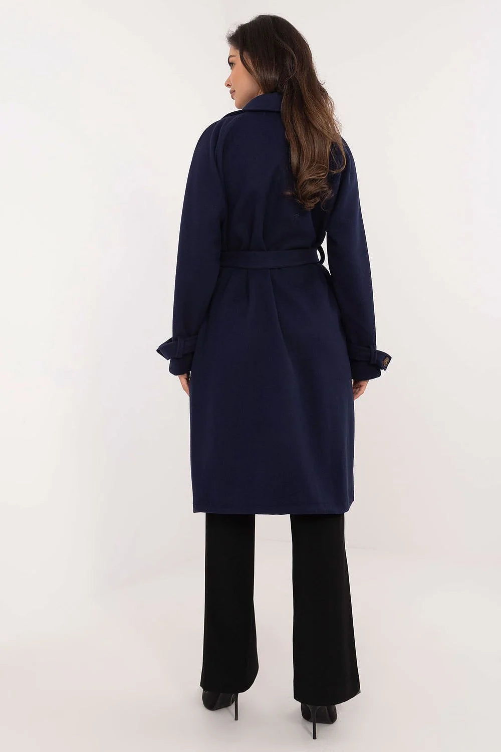 Manteau trench Och Bella intemporel longueur genoux couleur navy matelassé boutons décoratifs ceinture ajustable femme
