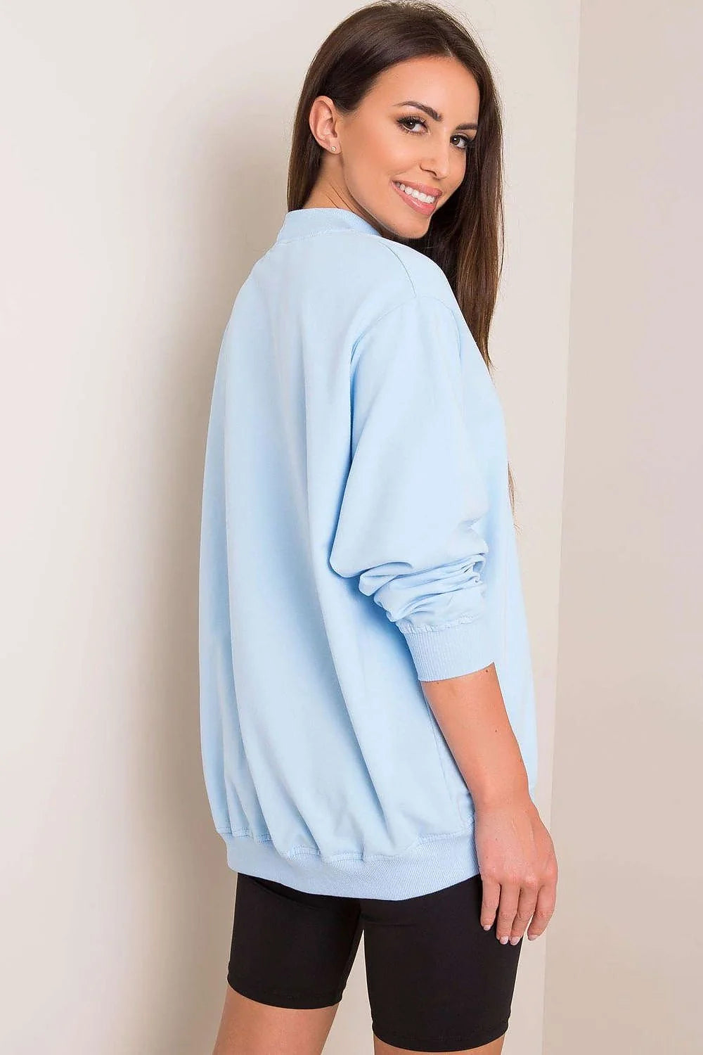 Sweatshirt BFG pour femme en coton 90% élasthanne 10%, style casual oversize, couleur bleu vif, manches longues, col rond côtelé, idéal pour tenues urbaines et décontractées
