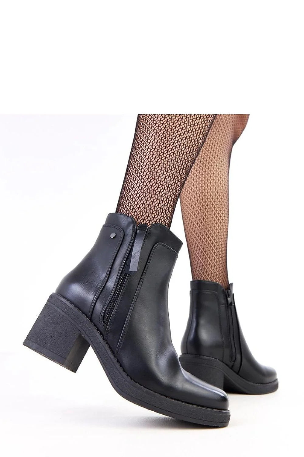 bottines femme cuir écologique noir lisse cheville talon bloc 7cm bout rond fermeture zippée latérale doublure intérieure semelle crantée confortable