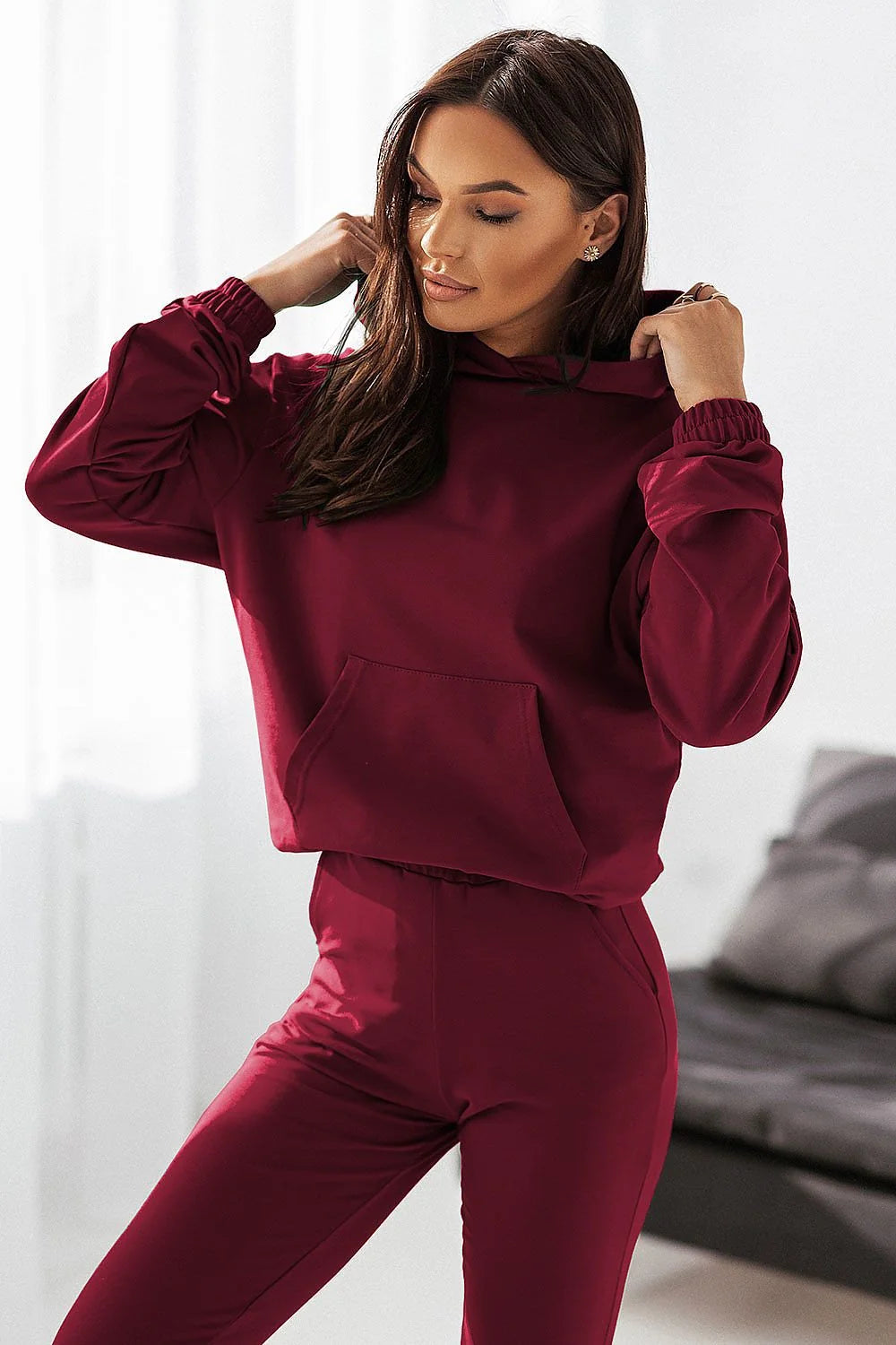 Ensemble IVON sweat à capuche pantalon survêtement coupe près du corps matériau doux style moderne élégant confortable occasion décontractée
