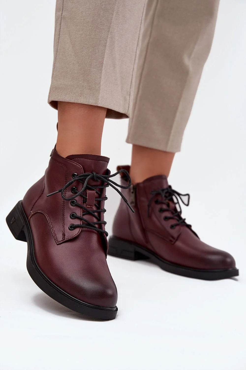 bottines femme bordeaux cuir naturel mihaute bout rond laçage fermeture éclair latérale semelle crantée talon bloc bas doublée confortables