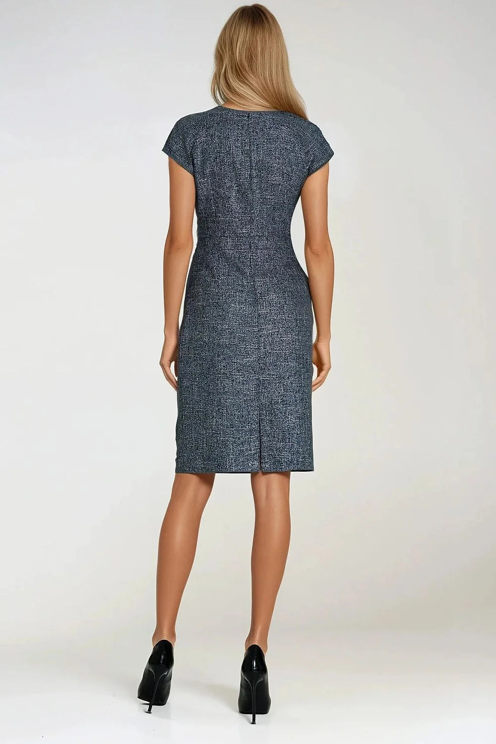robe fourreau femme crayon cintrée genou tweed chiné anthracite texturée encolure ronde manches capuchon plis décoratifs taille marquée