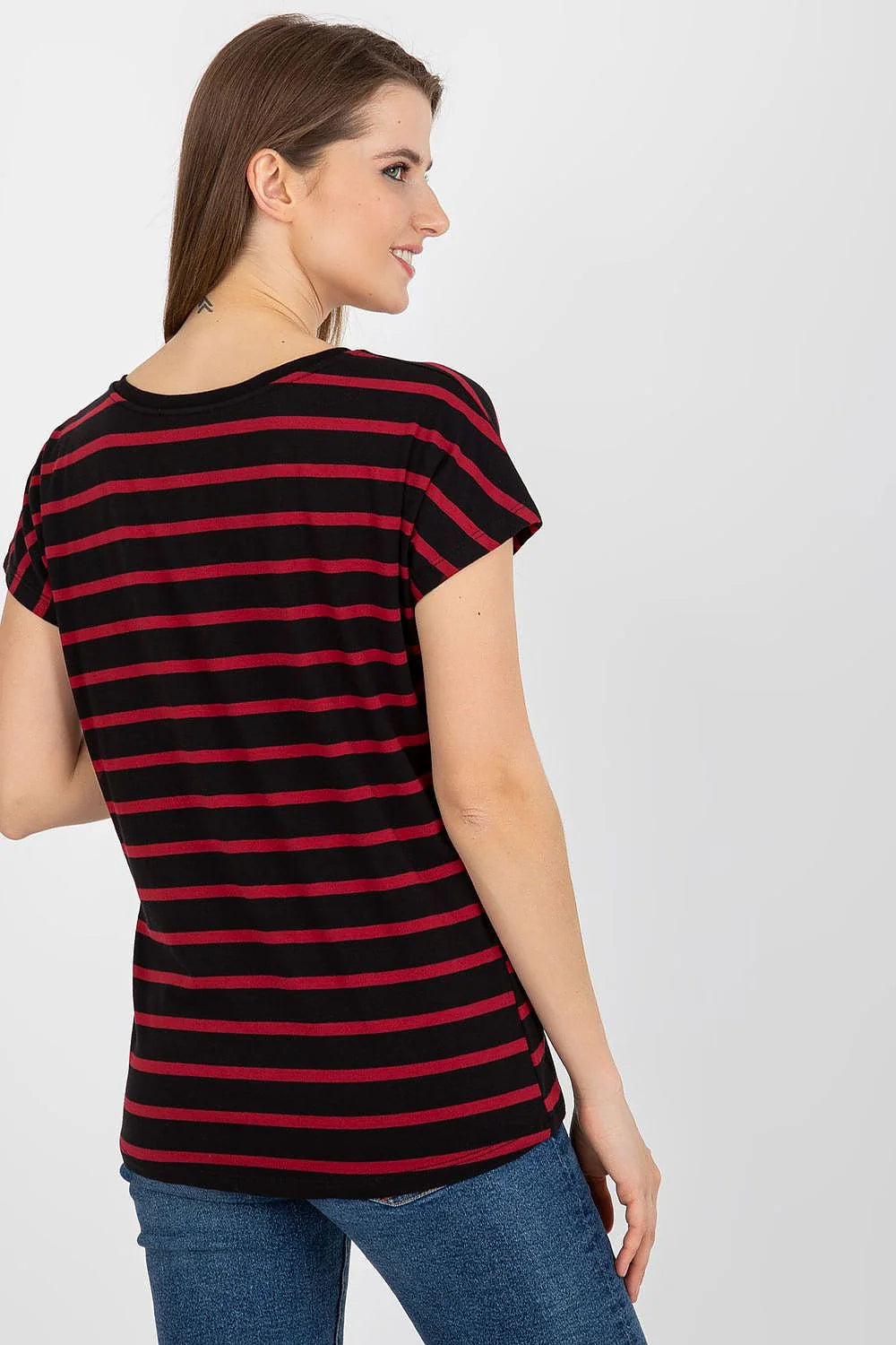 T-shirt femme manches courtes col V rayures horizontales noir et rouge coton élasthanne taille ajustée