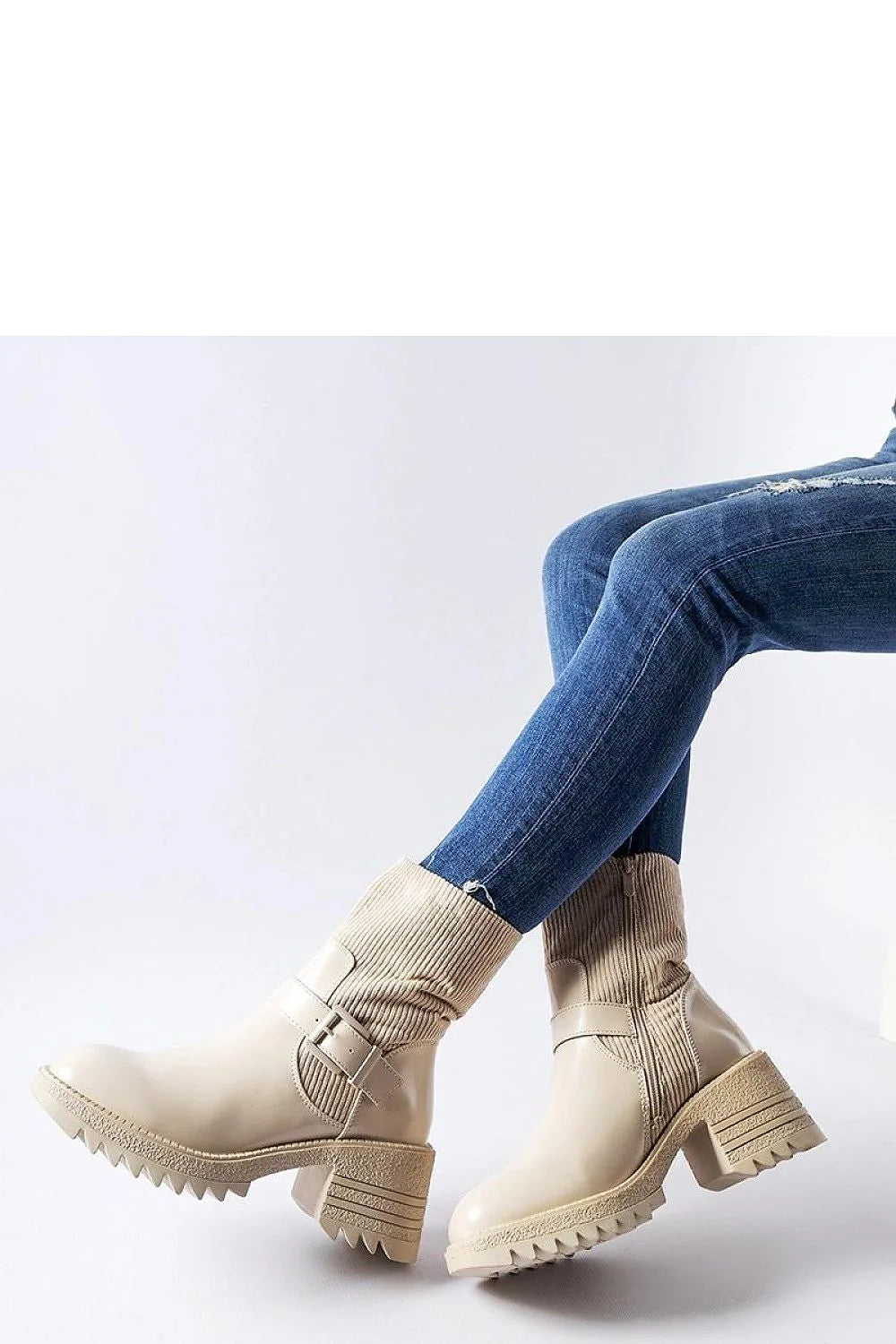 Bottes talons aiguille Solea cuir verni tissu côtelé beige moderne chic coupe haute cheville isolation semelle caoutchouc femmes saison froide