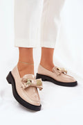 Mocassins femmes design moderne élégant cuir artificiel beige nude semelle caoutchouc noir confortable occasionnels