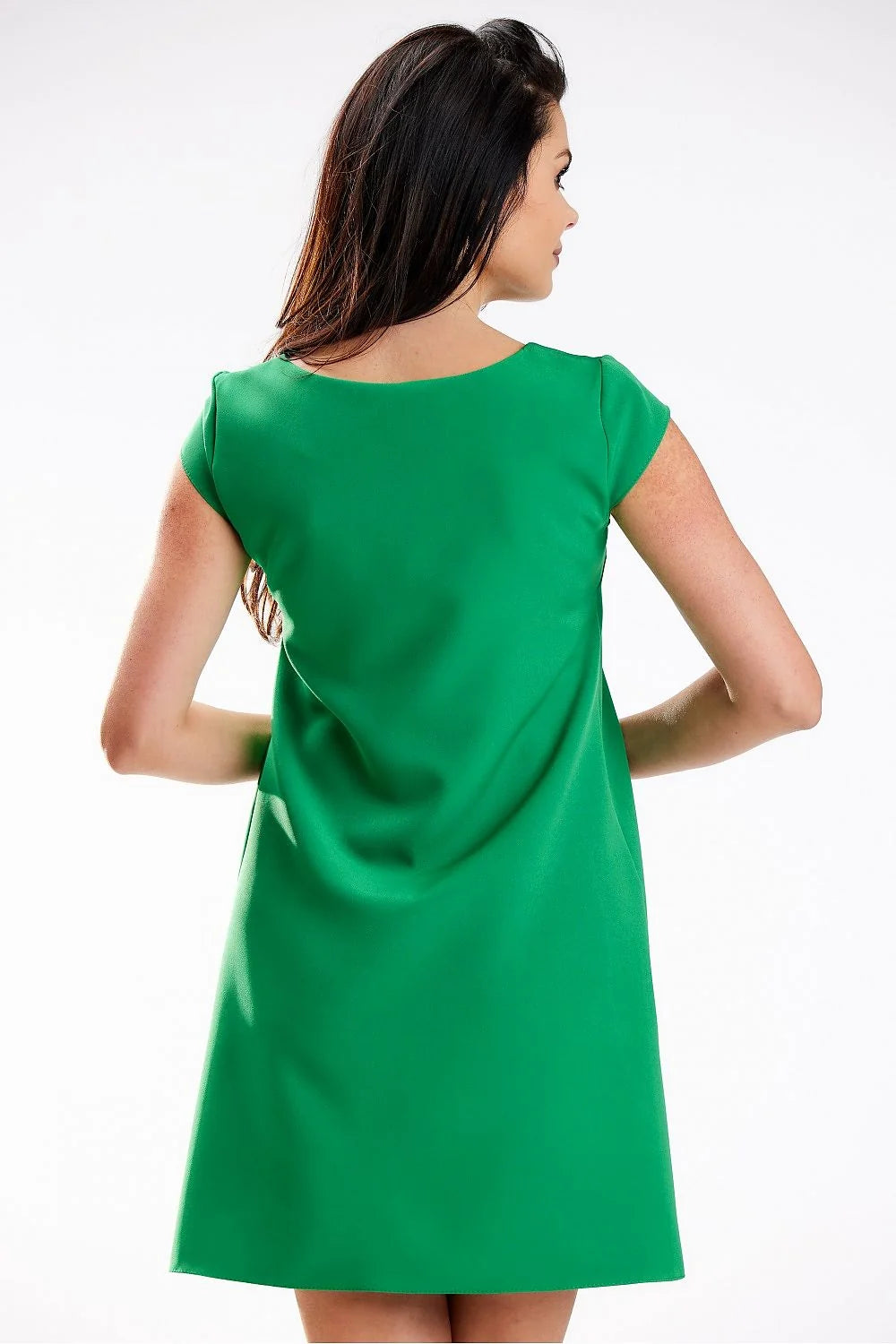 Robe de jour élégante awama coupe trapeze encolure haute manches courtes couleur verte vif polyester elastane femme