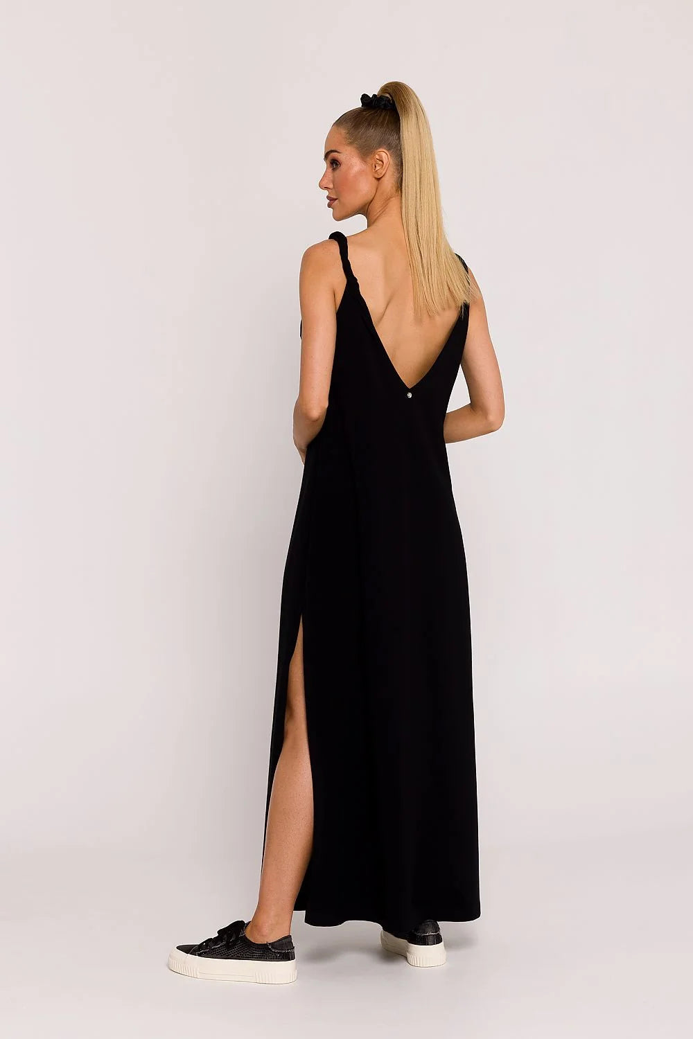 Robe de jour Moe noire longue maille en V ample bretelles larges sans manches fente latérale femme