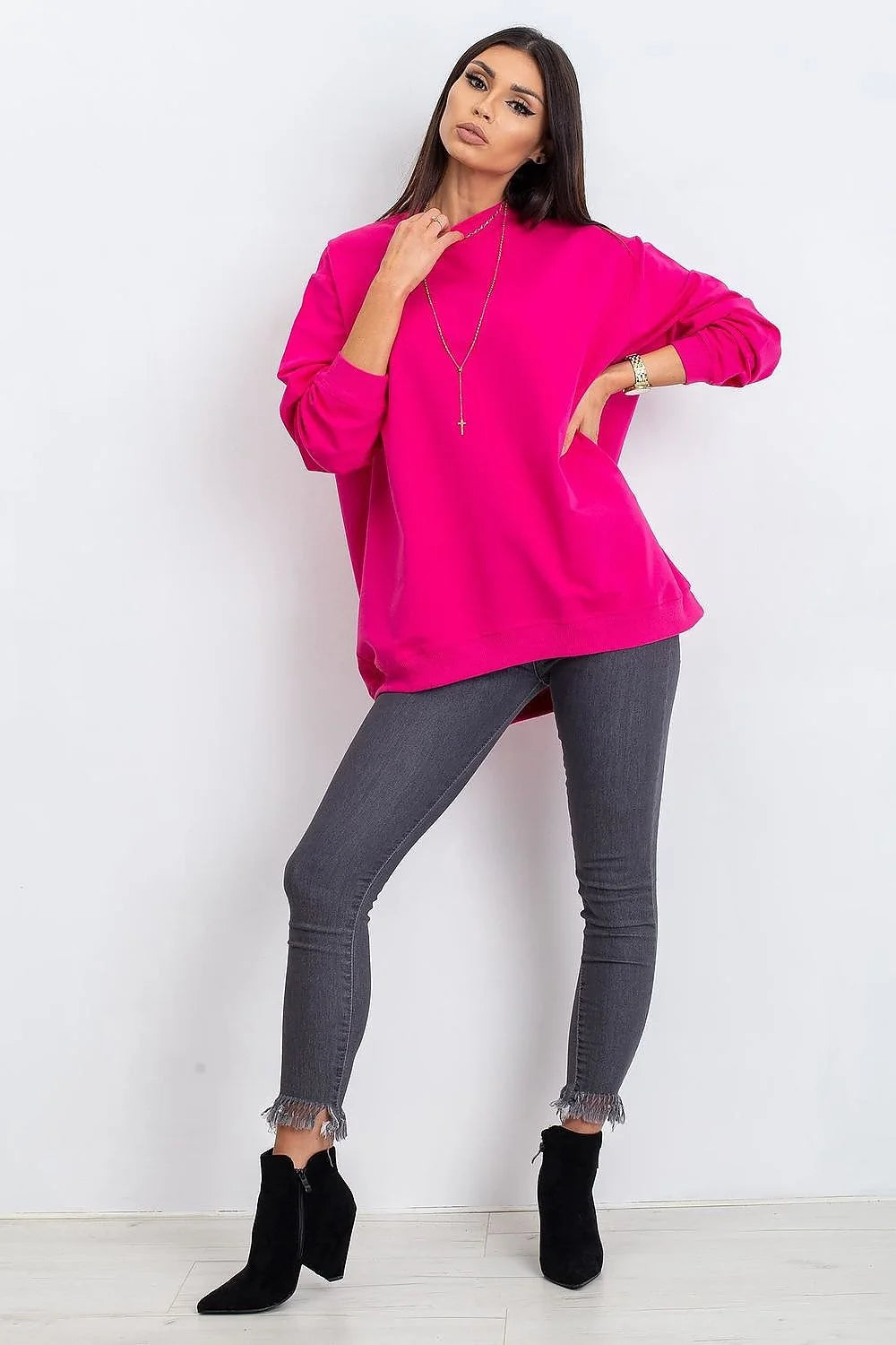 Sweatshirt BFG pour femme en coton 90% élasthanne 10%, style casual oversize, couleur bleu vif, manches longues, col rond côtelé, idéal pour tenues urbaines et décontractées