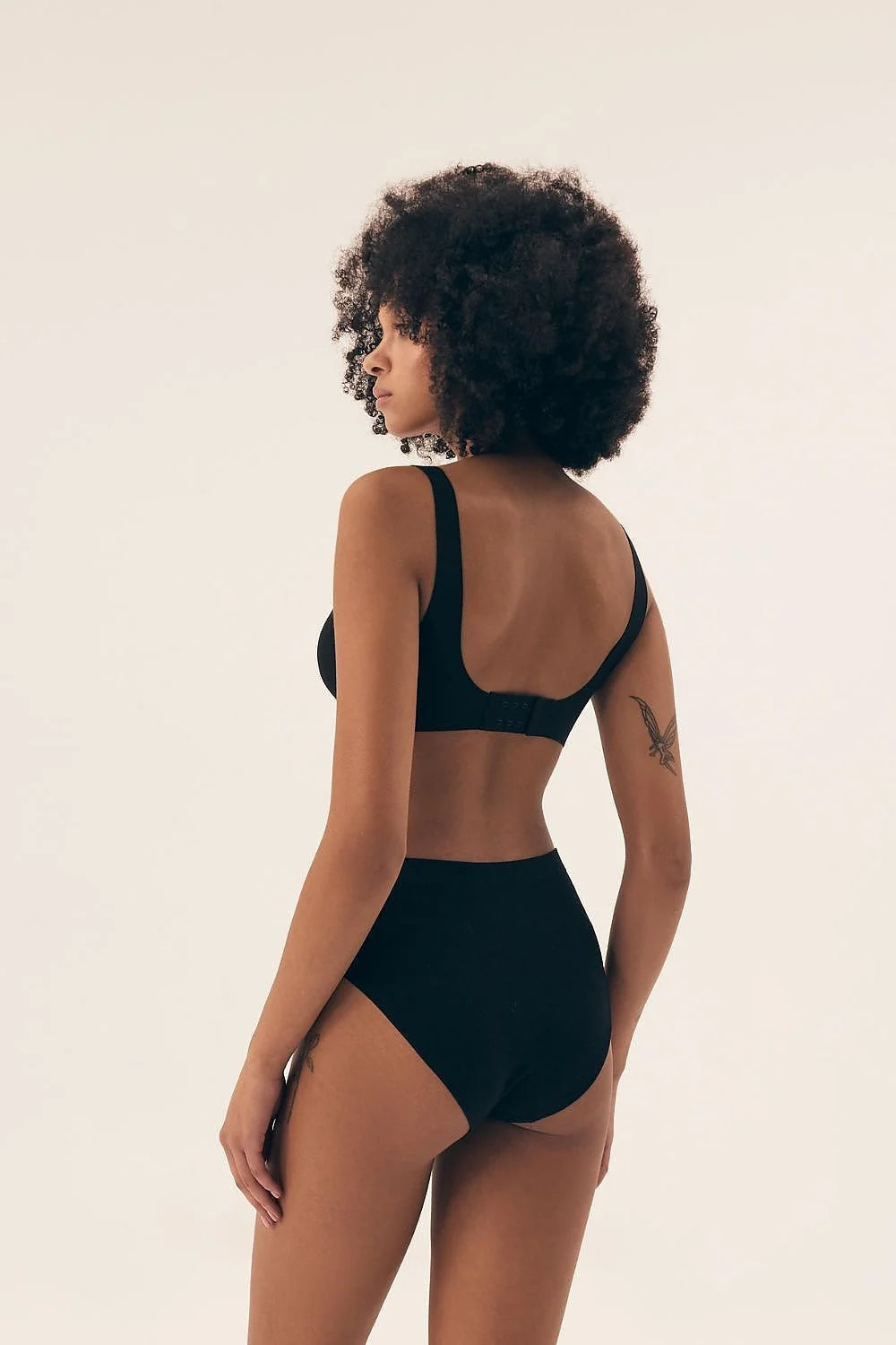 Ensemble culottes et soutien-gorge Henderson noir femmes lingerie confort style moderne matières douces taille haute