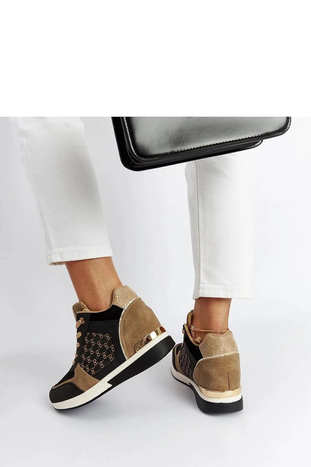 baskets montantes compensées femme noir beige daim lacets beiges semelle plateforme blanche tranche metallique doree monogramme col rembourré sac cuir