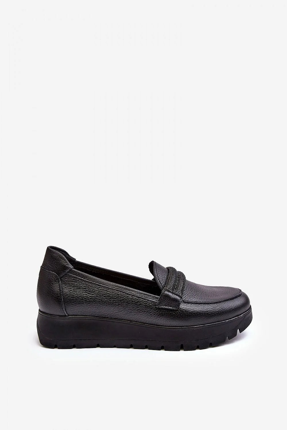 Chaussures basses féminines mocassins cuir naturel noir plateforme talon compensé style moderne élégant confortable quotidien occasion spéciale femme